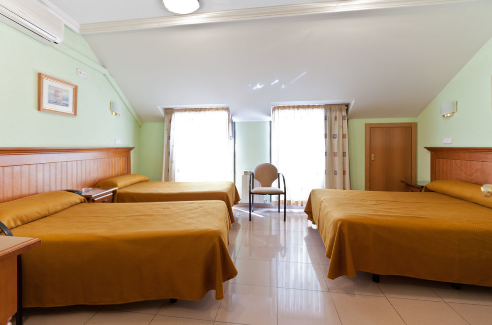 Hotel Victoria ולדמורו מראה חיצוני תמונה